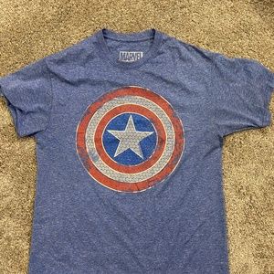 MARVEL  CAPTAIN AMERICA T - M